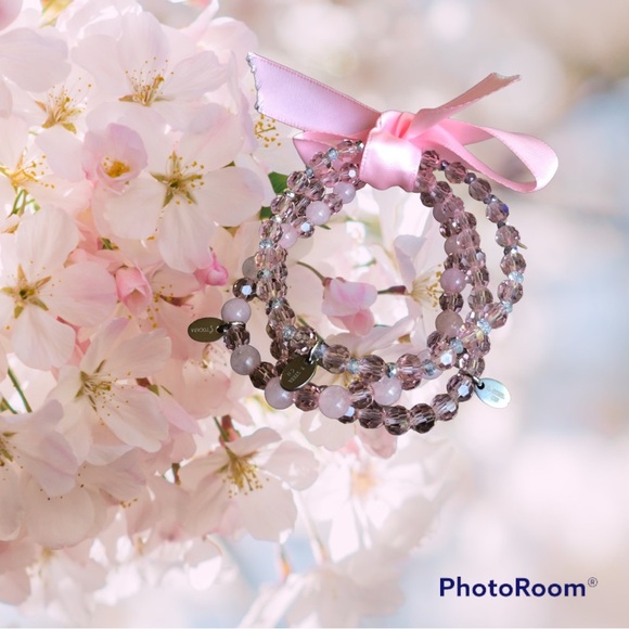 Tocara Beaded Bracelet BNWT - Picture 2 of 7